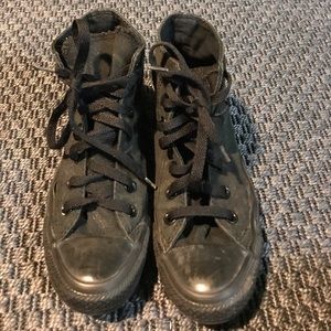 Black high top converse